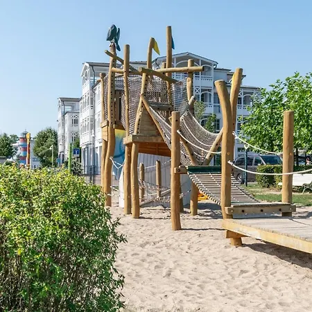 383, Seepark شقة