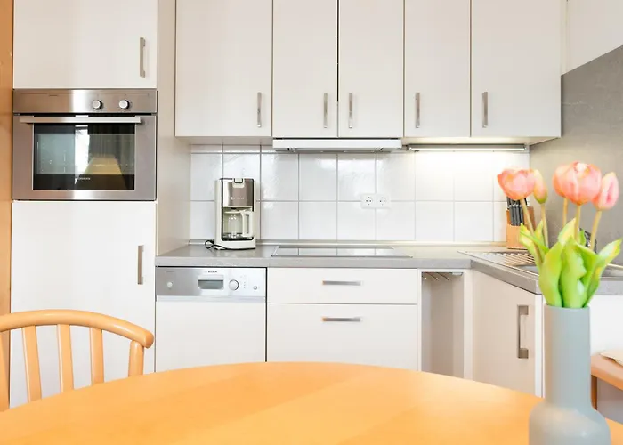 Apartment 383, Seepark *