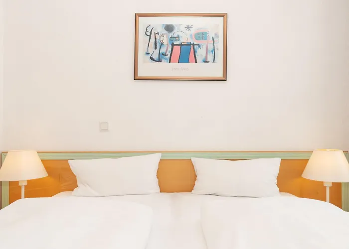 383, Seepark Apartment *